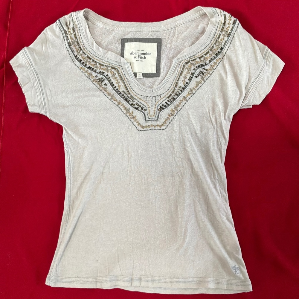 Abercrombie & Fitch beaded embroidered T